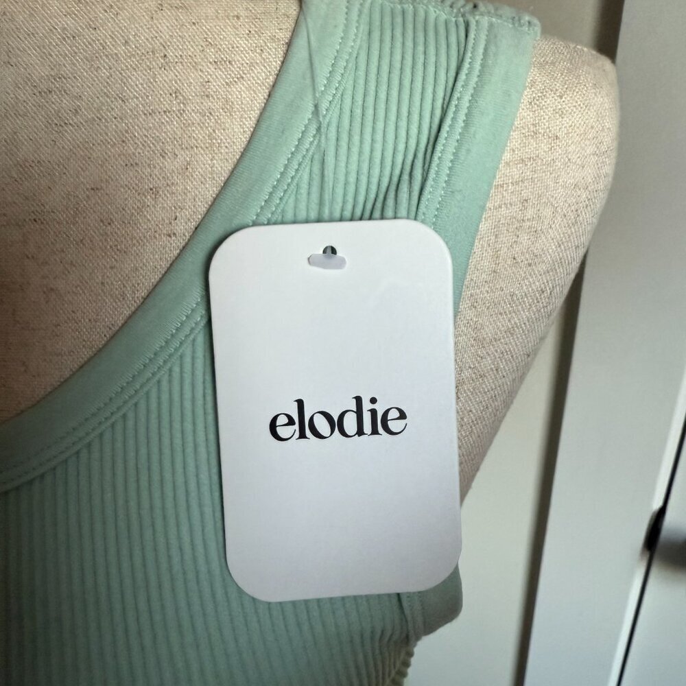 NWT Elodie Ribbed Basic Tank Top Mint Green Sz M/L - Picture 2 of 7